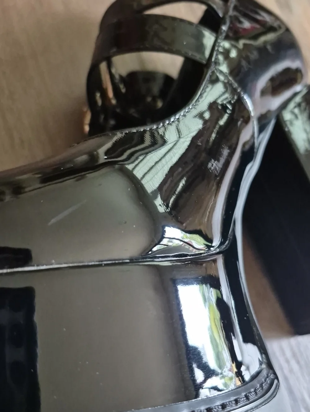 7.5/8 Lamoda Black Onyx Vegan Patent Leather How Ironic Platform Mary Jane Heels